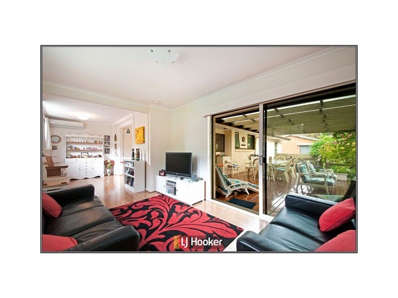 73 Kalgoorlie Crescent, Fisher ACT 2611