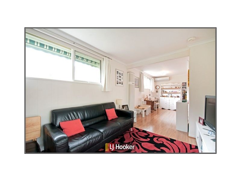 73 Kalgoorlie Crescent, Fisher ACT 2611