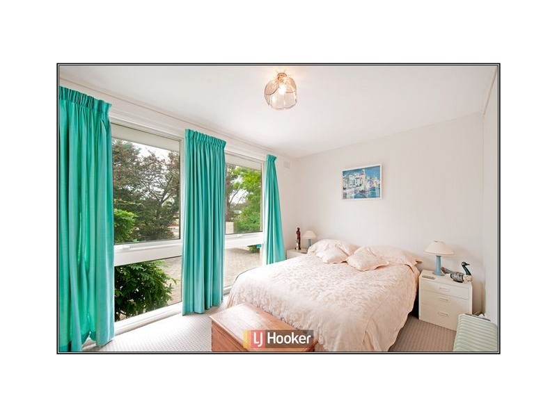 73 Kalgoorlie Crescent, Fisher ACT 2611