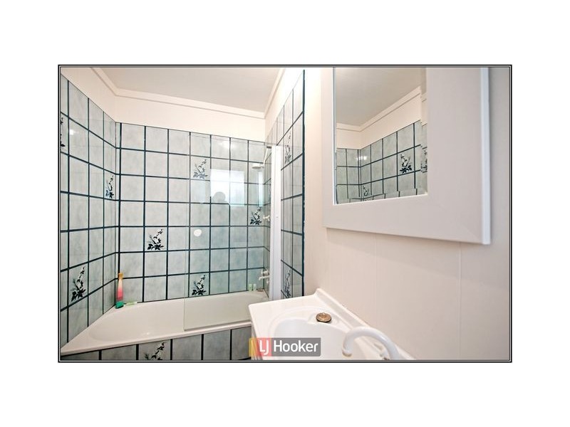 73 Kalgoorlie Crescent, Fisher ACT 2611