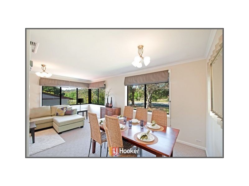 30 Namatjira Drive, Stirling ACT 2611