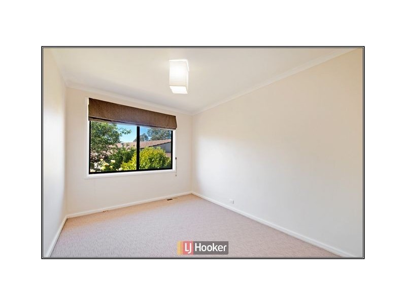 30 Namatjira Drive, Stirling ACT 2611