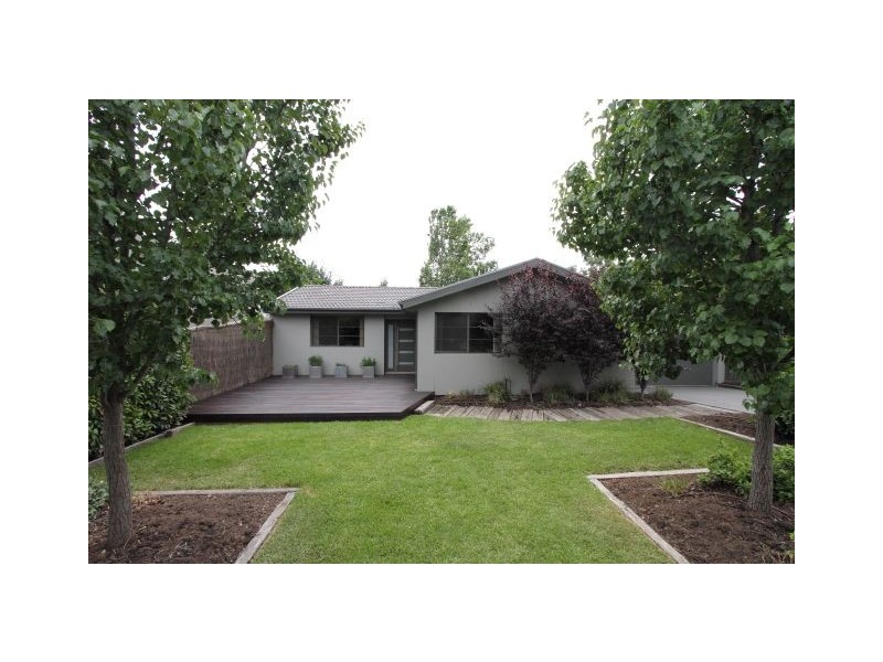 8 Elliott Street, Campbell ACT 2612