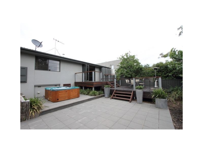 8 Elliott Street, Campbell ACT 2612