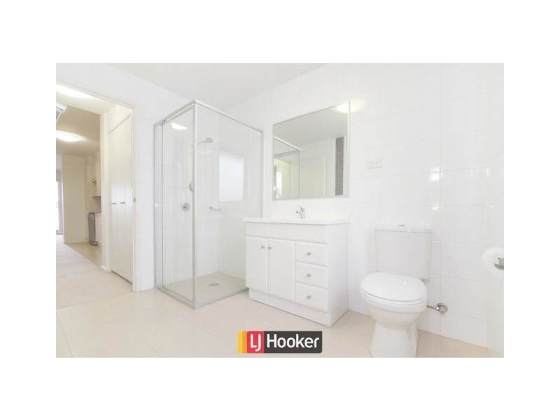 22/329 Flemington Road, Franklin ACT 2913