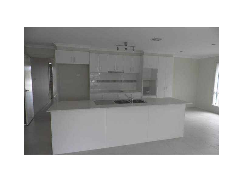 41 Liz O’Neil Street, Casey ACT 2913