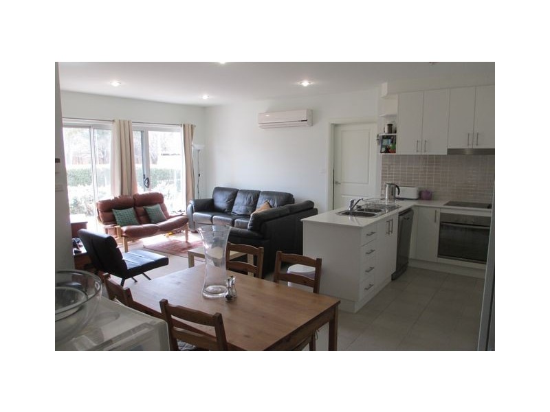 62b Matina Street, Narrabundah ACT 2604