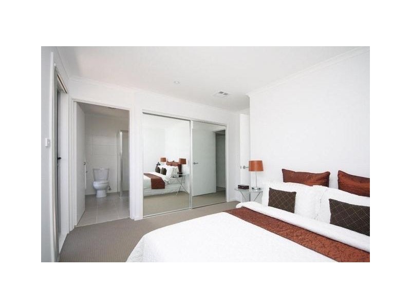 5/30 Coane Street, Holder ACT 2611