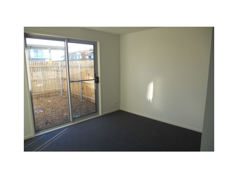 49/329 Flemington Road, Franklin ACT 2913