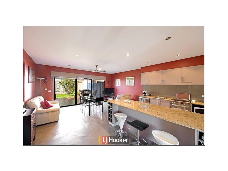270 Anthony Rolfe Avenue, Gungahlin ACT 2912
