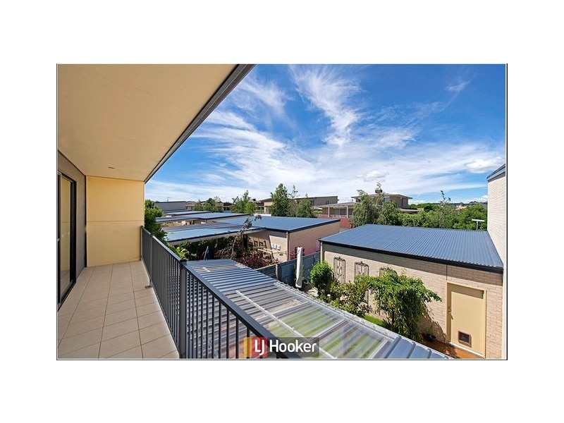 270 Anthony Rolfe Avenue, Gungahlin ACT 2912