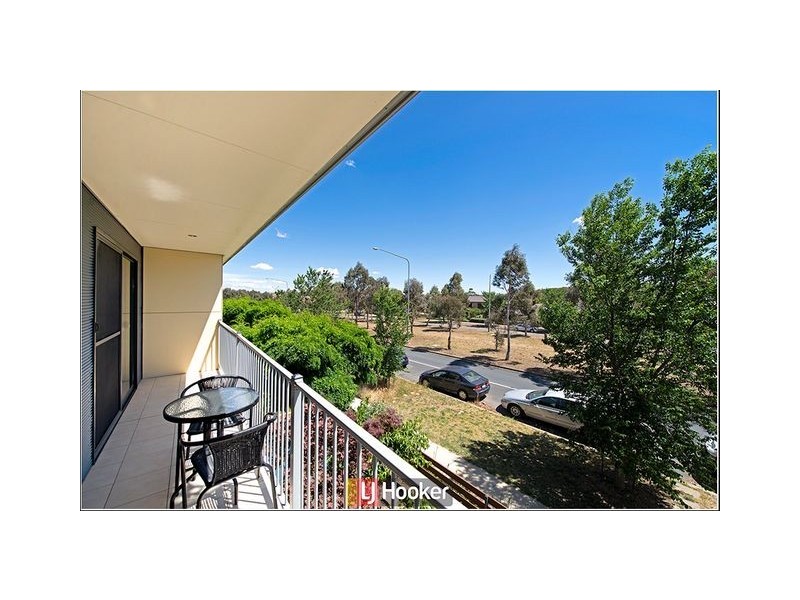 270 Anthony Rolfe Avenue, Gungahlin ACT 2912