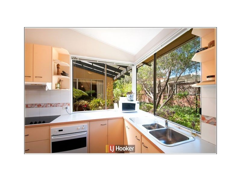 28 Shepherdson Place, Isaacs ACT 2607