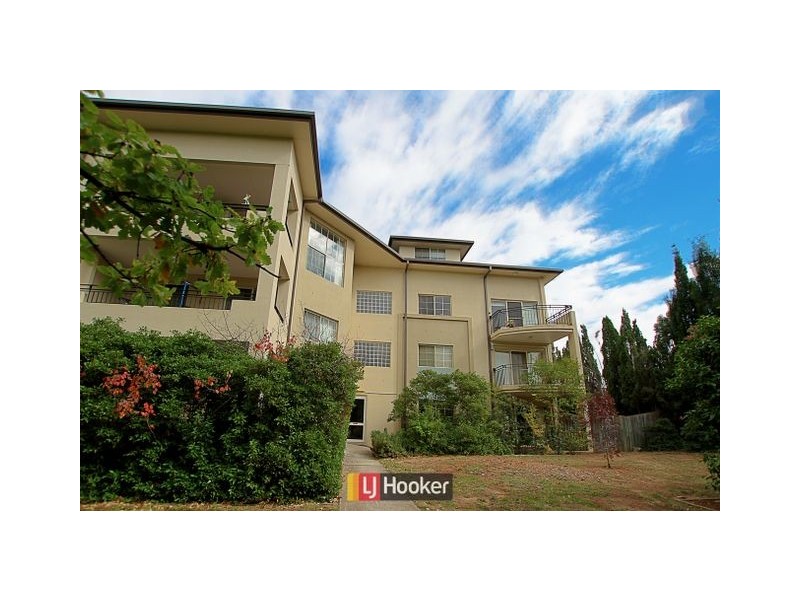 1/60 Henty Street, Braddon ACT 2612