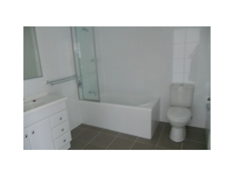 96/329 Flemington Road, Franklin ACT 2913