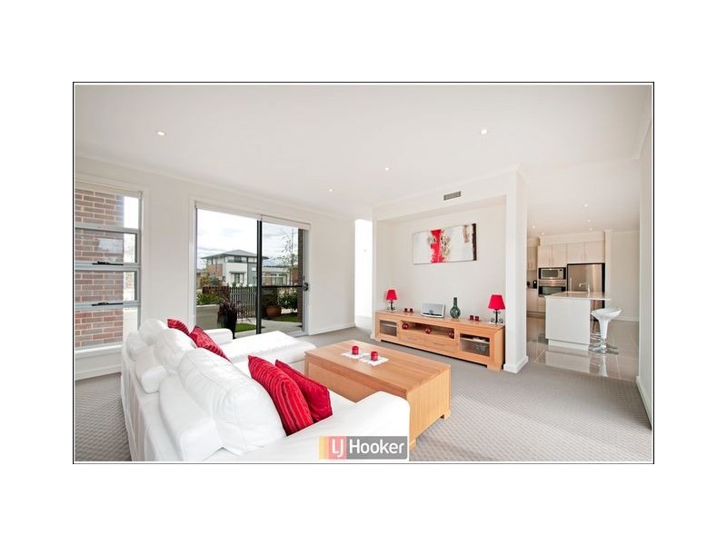 21 Abena Avenue, Crace ACT 2911