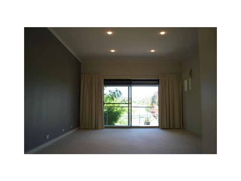 77 Sue Geh Circuit, Nicholls ACT 2913