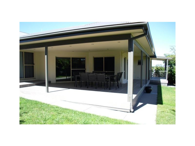 77 Sue Geh Circuit, Nicholls ACT 2913