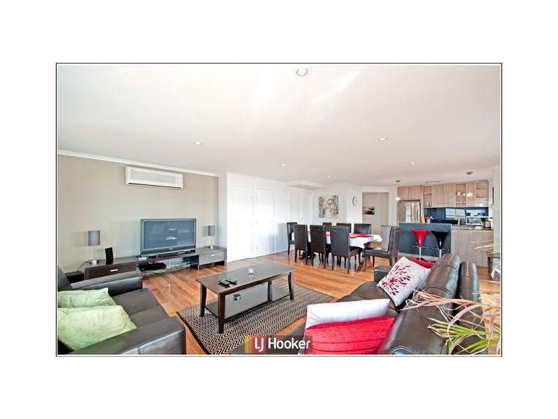 608 The Globe/16 Moore Street, City ACT 2601