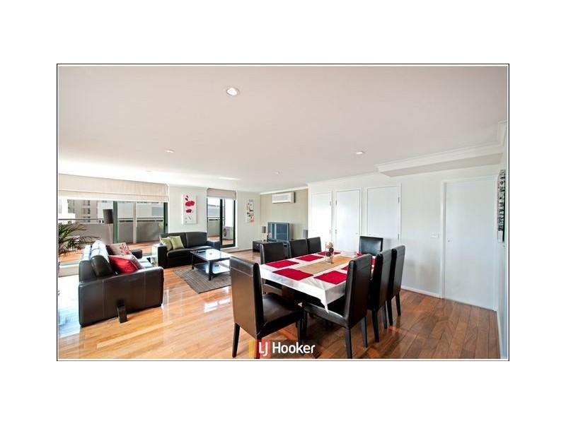 608 The Globe/16 Moore Street, City ACT 2601