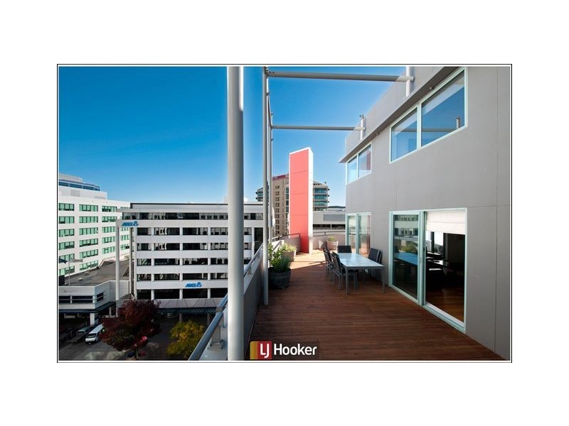 608 The Globe/16 Moore Street, City ACT 2601