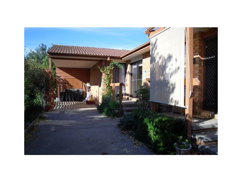 2 Spry Place, Florey ACT 2615