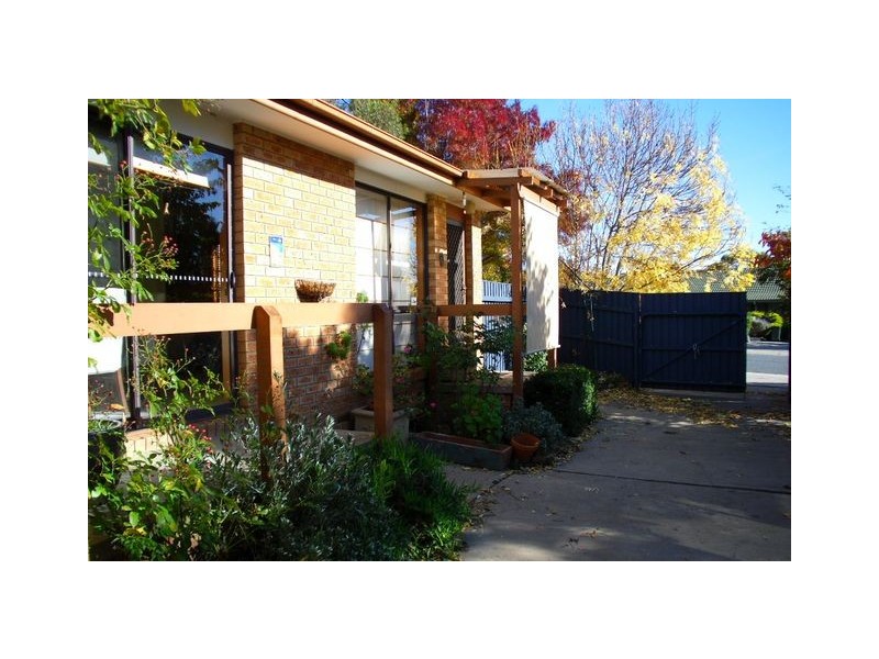 2 Spry Place, Florey ACT 2615