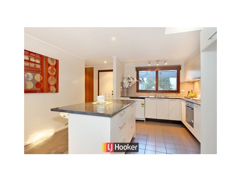 11 Hodgson Place, Pearce ACT 2607
