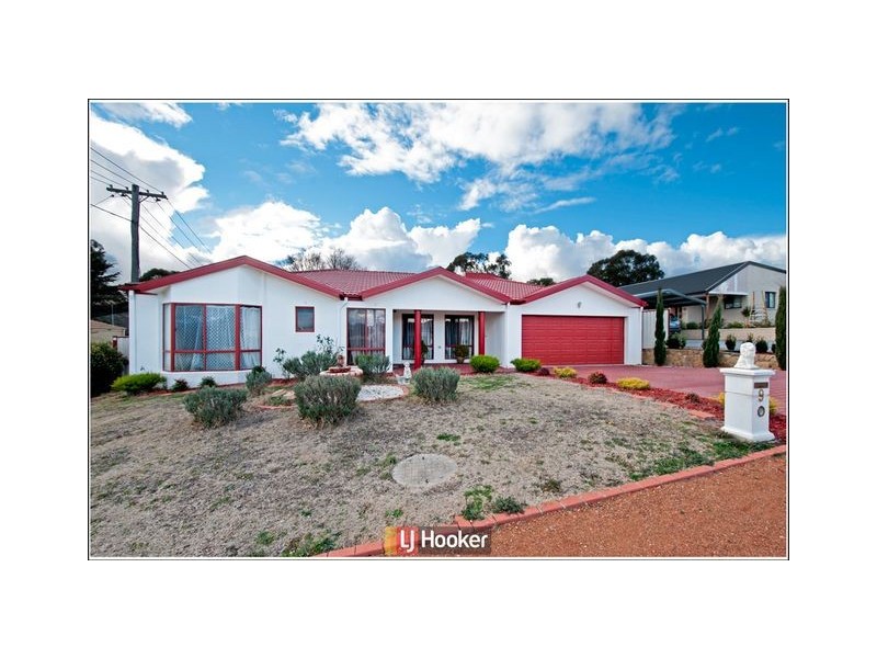 9 Rundle Place, Kambah ACT 2902