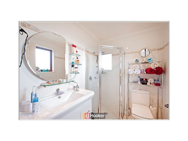 9 Rundle Place, Kambah ACT 2902