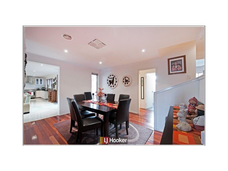 9 Rundle Place, Kambah ACT 2902