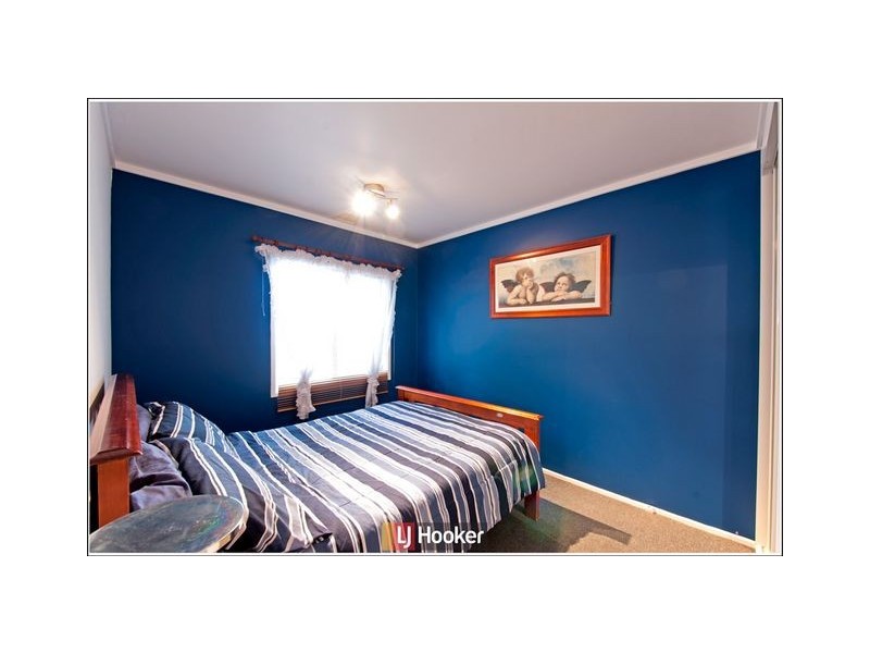9 Rundle Place, Kambah ACT 2902