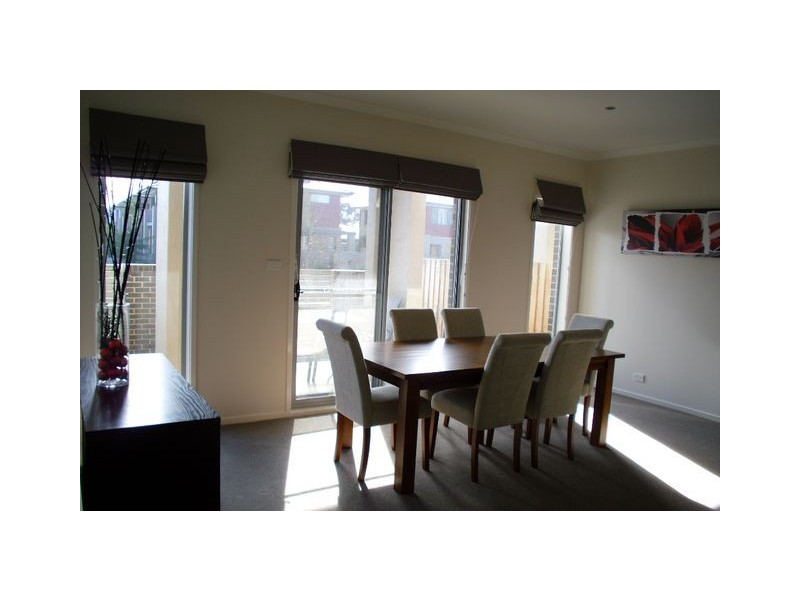 2/1 Jack Ryan Street, Forde ACT 2914