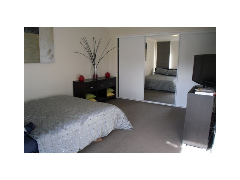 2/1 Jack Ryan Street, Forde ACT 2914