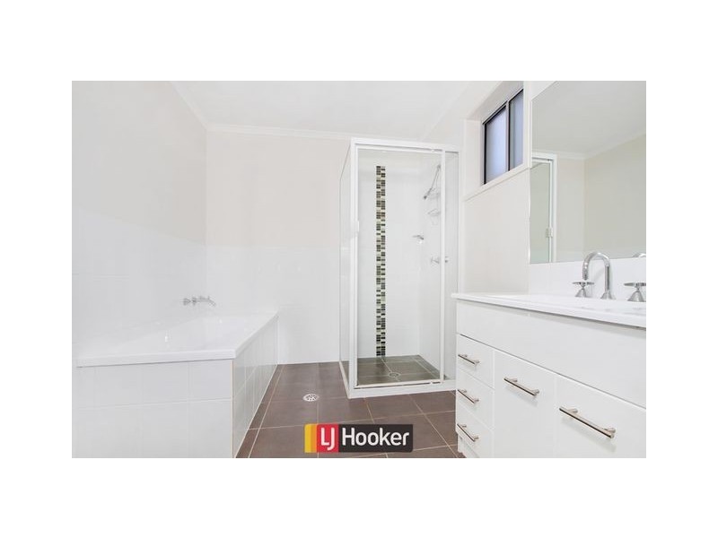 39 Bryan Hudson Street, Macgregor ACT 2615