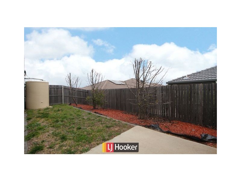 39 Bryan Hudson Street, Macgregor ACT 2615