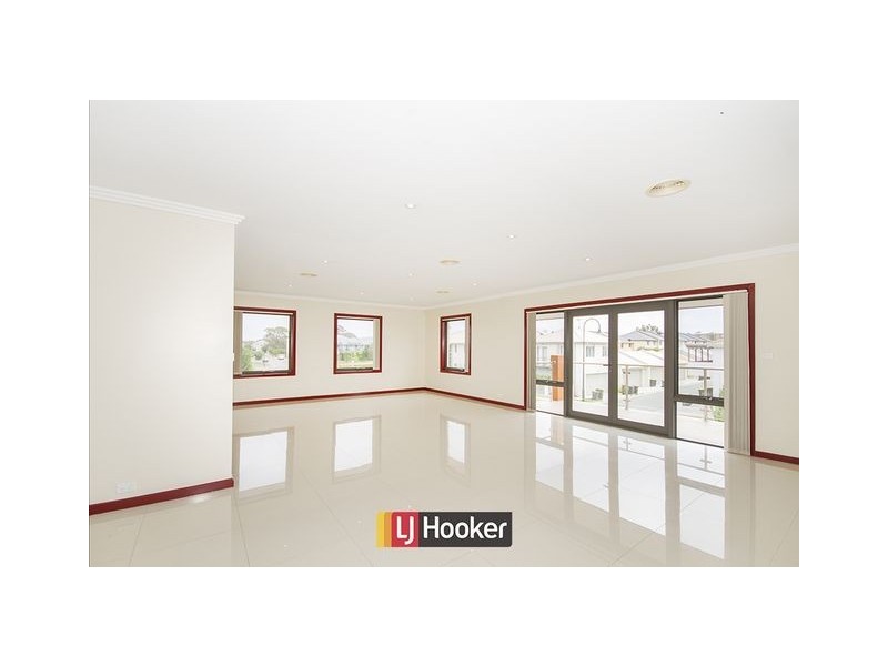 87b Sarre St, Gungahlin ACT 2912