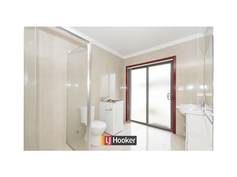 87b Sarre St, Gungahlin ACT 2912