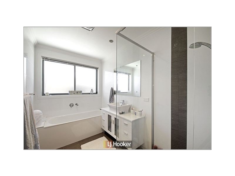 104 Moonlight Avenue, Harrison ACT 2914