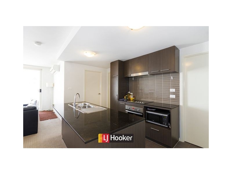 140/64 College Street, Belconnen ACT 2617