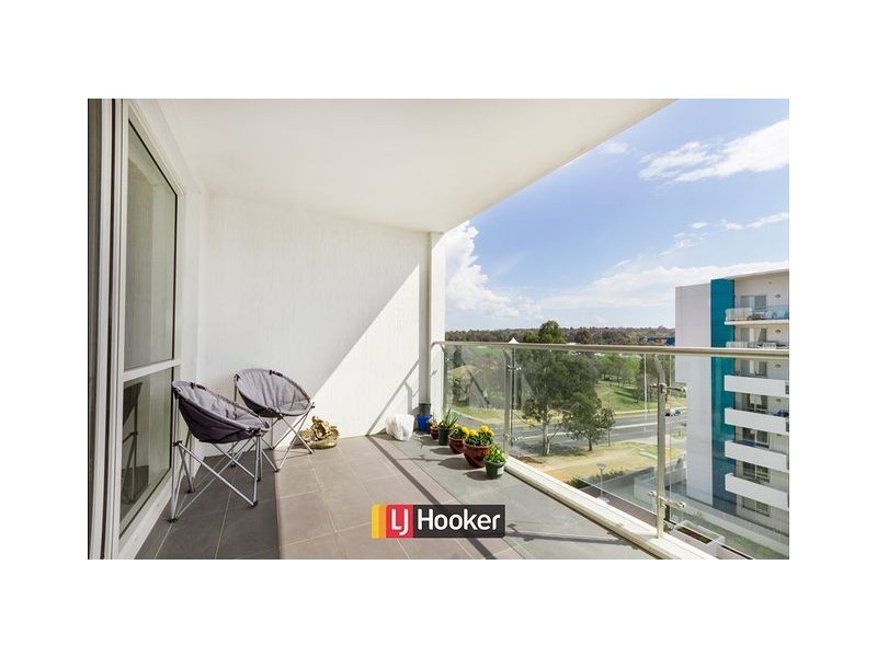 140/64 College Street, Belconnen ACT 2617