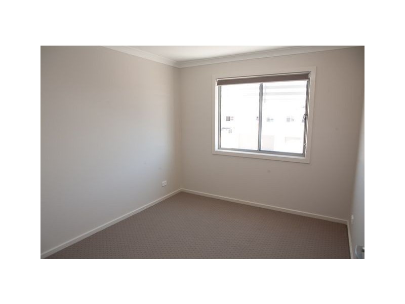 27 Galore Street, Crace ACT 2911