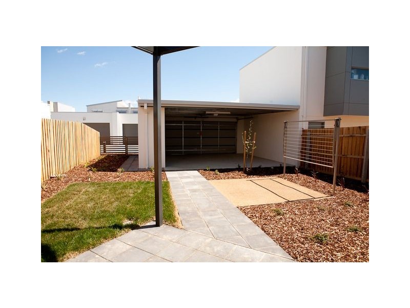 27 Galore Street, Crace ACT 2911
