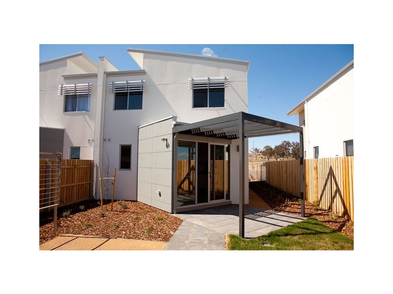 27 Galore Street, Crace ACT 2911