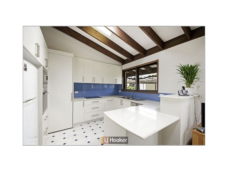11 Coppin Place, Weetangera ACT 2614