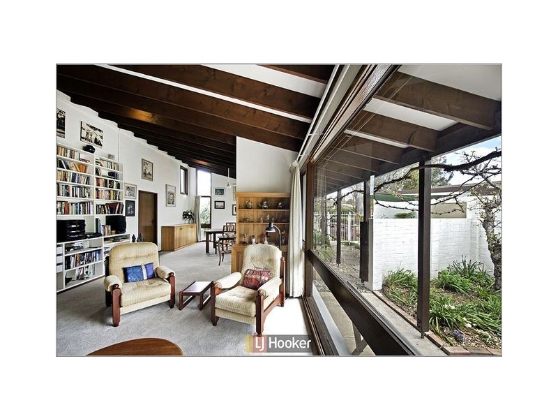 11 Coppin Place, Weetangera ACT 2614