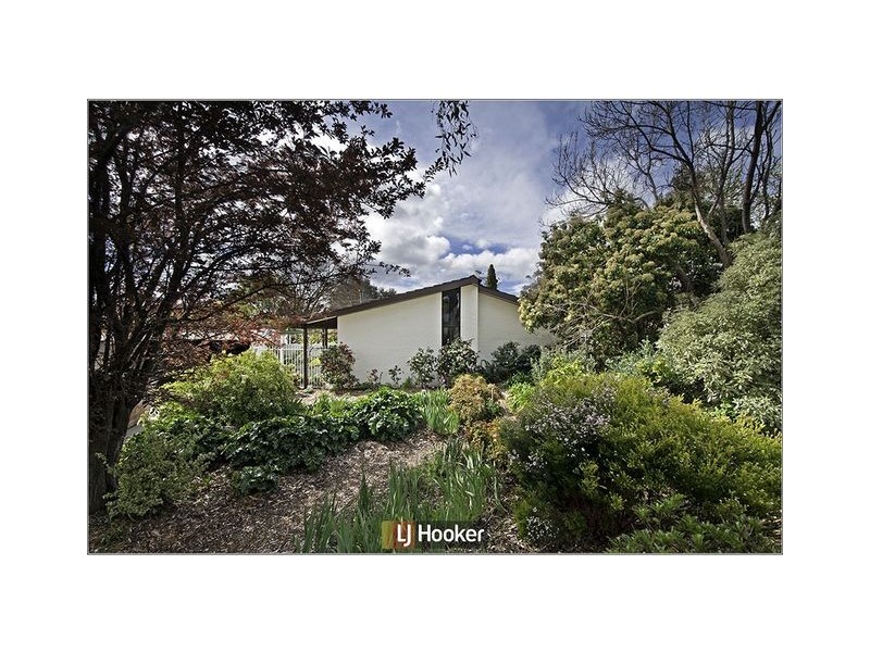 11 Coppin Place, Weetangera ACT 2614