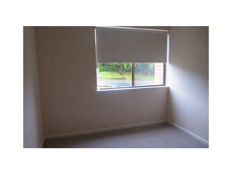 1/4 Walsh Place, Curtin ACT 2605