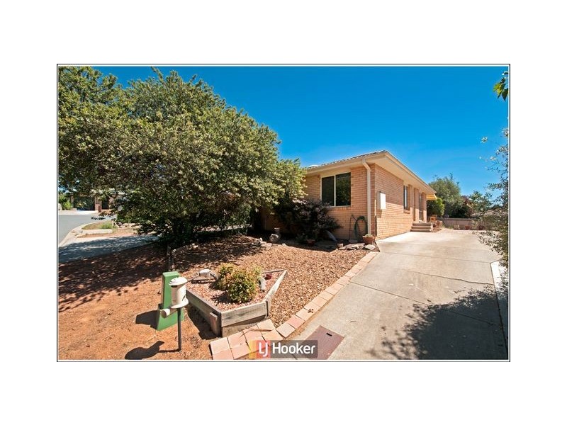 10 Loban Court, Ngunnawal ACT 2913