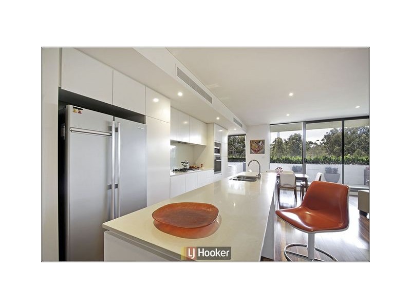 102/17 State Circle, Forrest ACT 2603